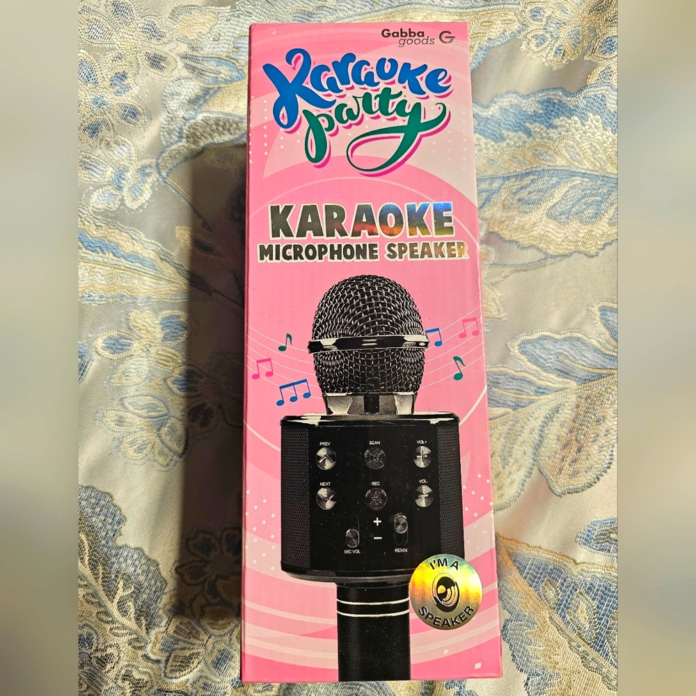 🆕 Karaoke Party Microphone & Speaker
